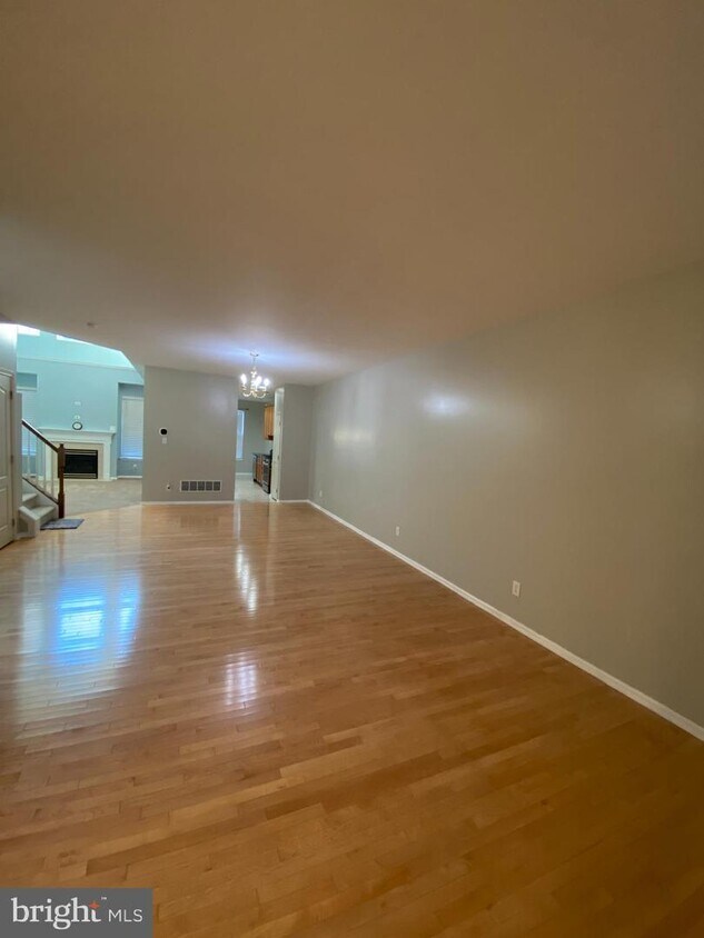 239 STARBOARD Way, MOUNT LAUREL, NJ 08054 Townhome Rentals in MOUNT