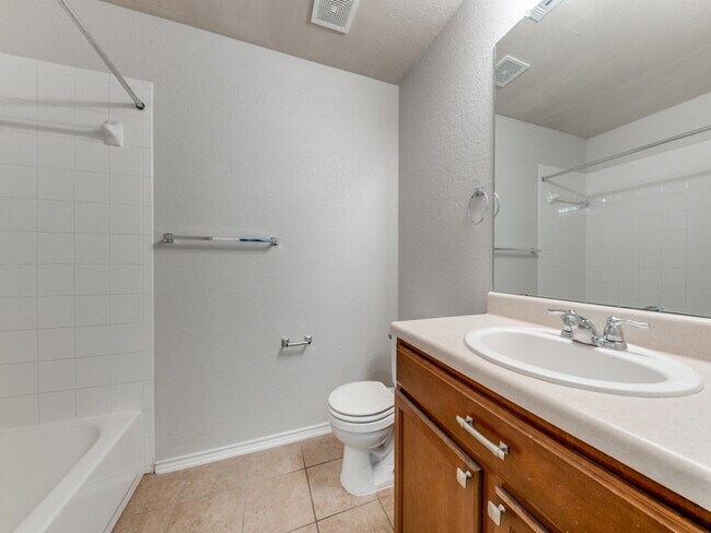 Building Photo - San Antonio, TX - House - $1,695.00 Availa...