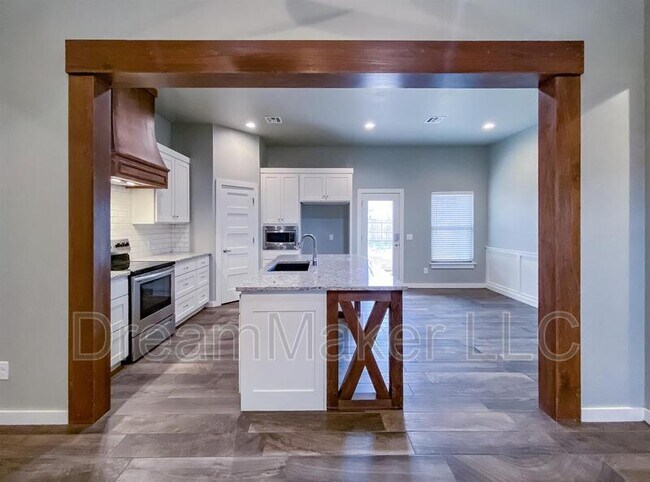 Building Photo - 5004 Magnolia Mdw Wy