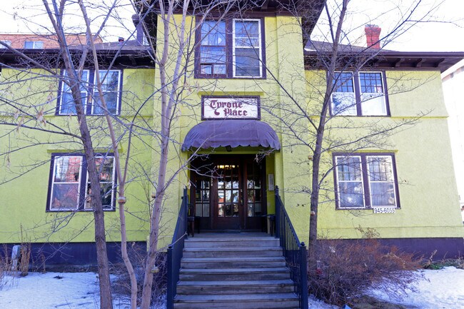 Photo du bâtiment - Tyrone Heritage Residences