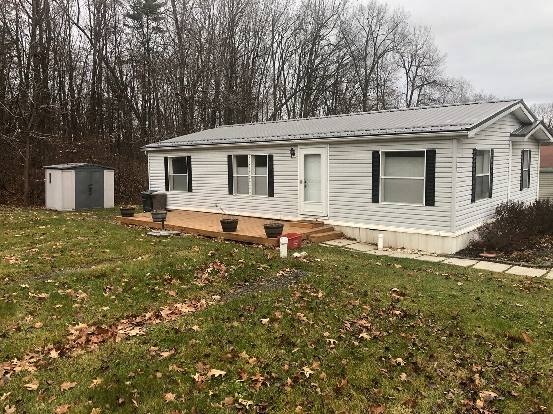 Foto principal - 1145 Ghaner Rd