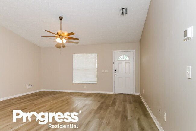 Building Photo - 7805 Holopaw Ave