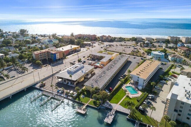 Foto del edificio - 9715 Harrell Ave
