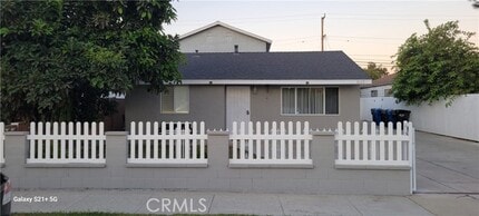 Building Photo - 8129 Comolette St