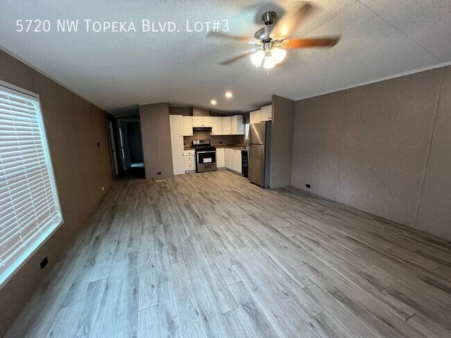 Foto del edificio - 5720 NW Topeka Blvd