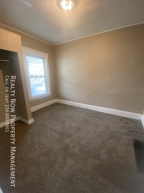 Foto del edificio - 3812 Poe Ave