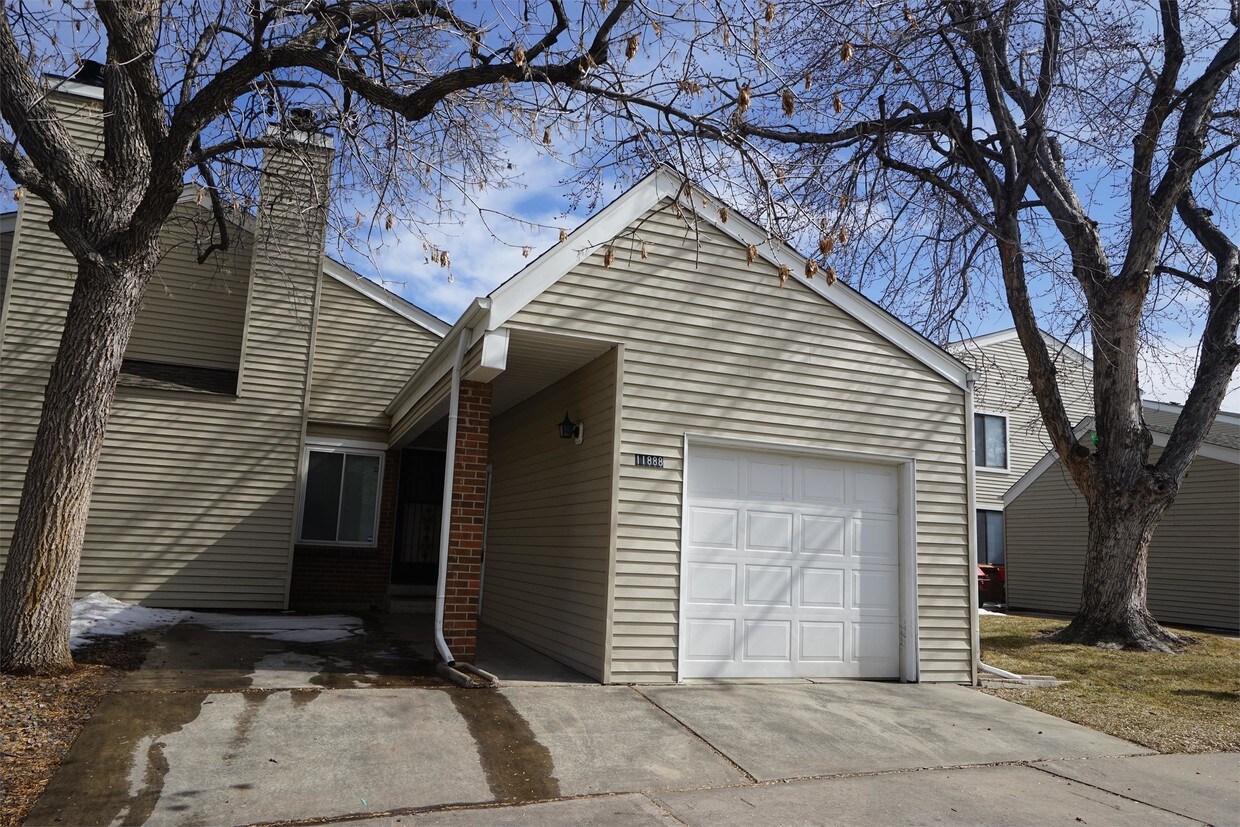 11888 Jackson Cir, Thornton, CO 80233 Townhome Rentals in Thornton CO