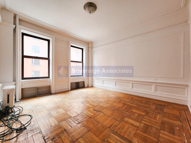 Building Photo - 622 W 141st St