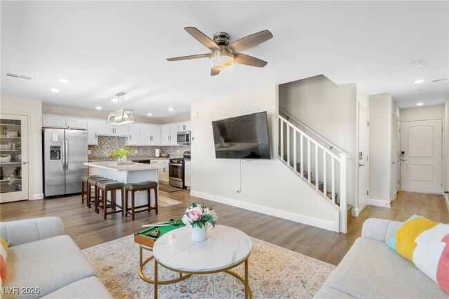 Building Photo - 302 Quail Dove Ave