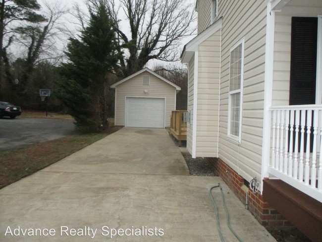 Building Photo - 1624 Verna Dr