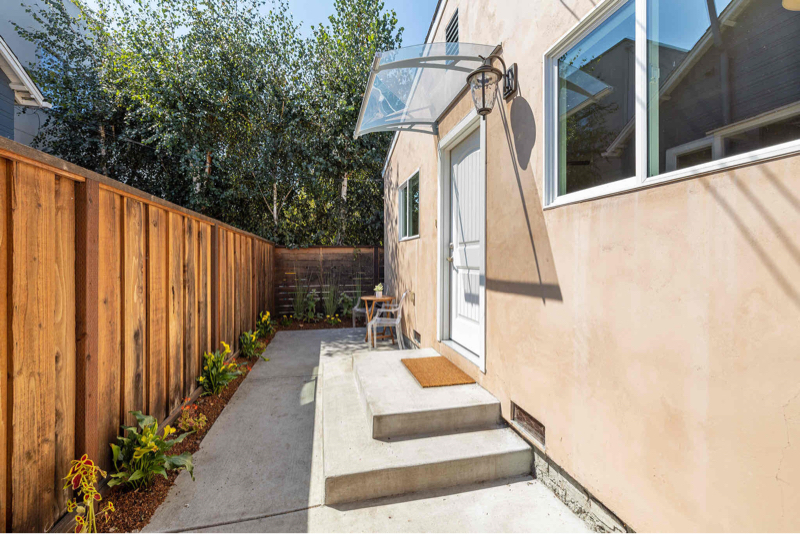 Foto principal - 586 58th St