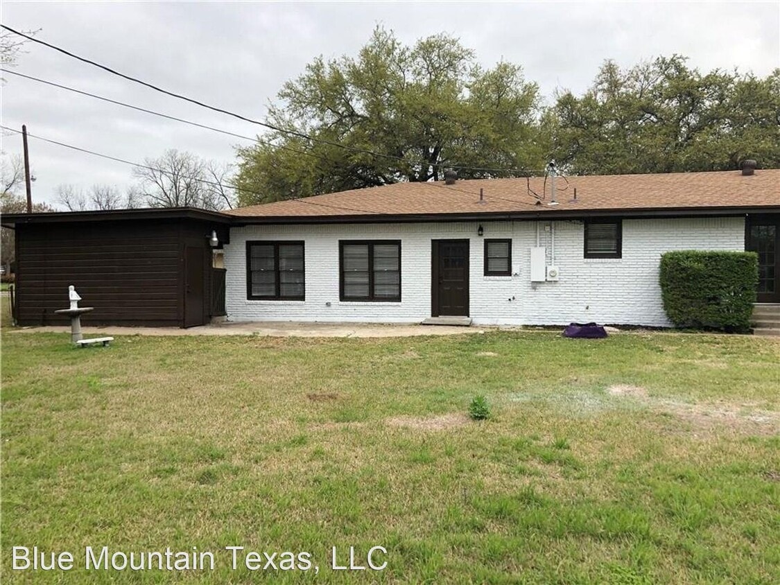 4 br, 3 bath House 1211 Loma Alta Pl House Rental in Cleburne, TX