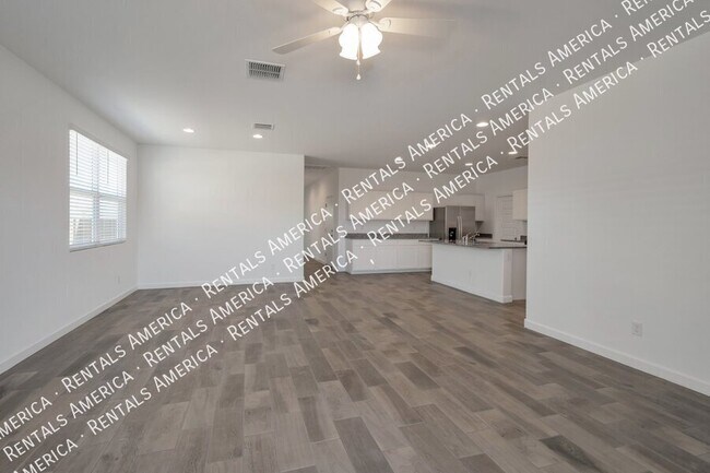 Foto del edificio - 22560 N Lynn St