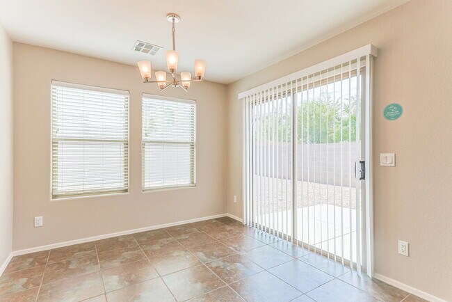 Foto del edificio - 17831 N Madison Rd