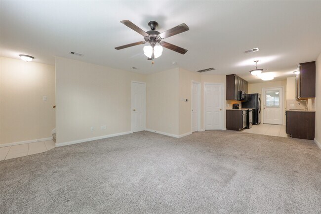 Foto del edificio - 11905 Algonquin Dr