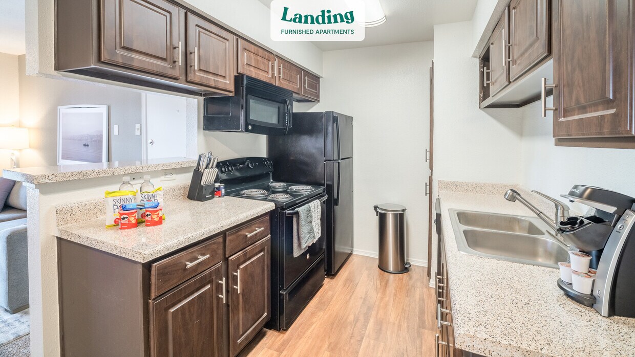 Foto principal - 12703 Jones Rd