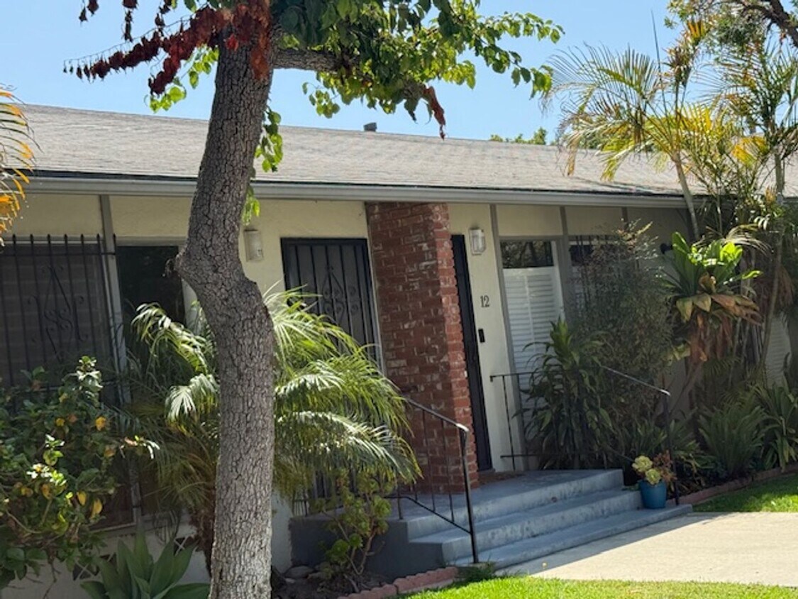 Foto principal - SECLUDED CONDO IN BELMONT HEIGHTS--CARROLL...
