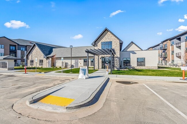 Building Photo - Asher Apartments