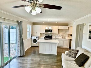 Building Photo - 13731 Juniper Blossom Dr