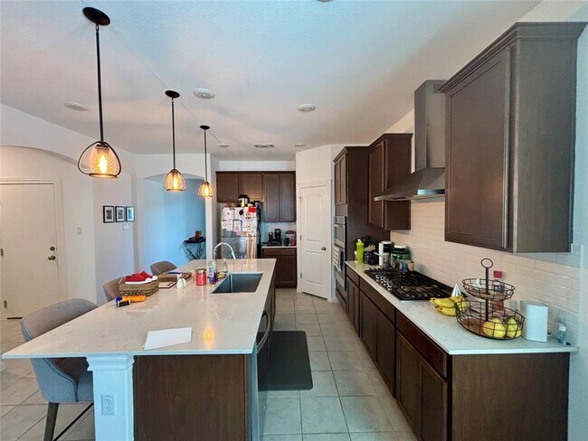 Foto del edificio - 325 Harbors Ln