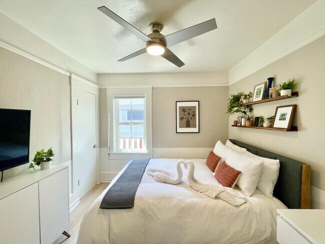 Foto del edificio - 2178 Newton Ave