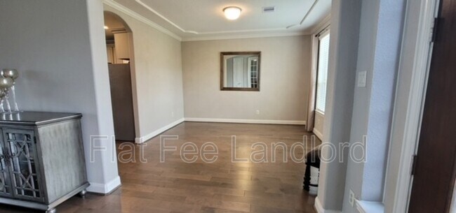 Foto del edificio - 4810 Enchanted Springs Dr