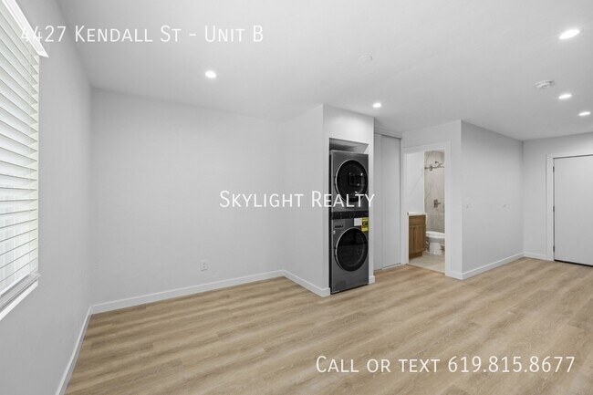 Foto del edificio - 4427 Kendall St