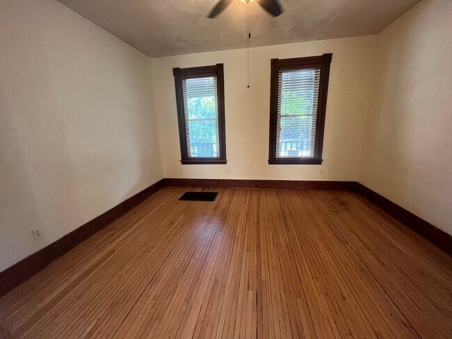 Foto del edificio - 22 S Franklin St