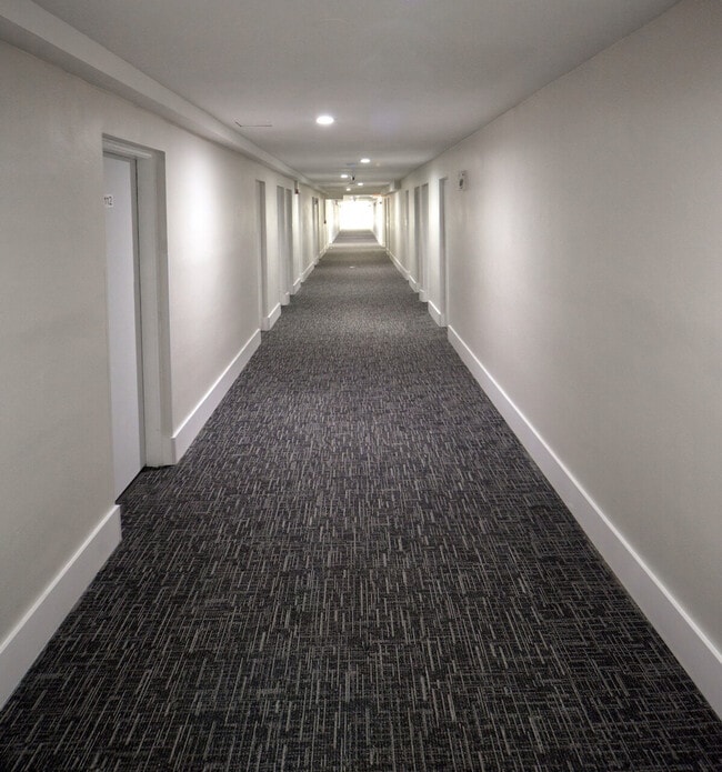 Foto del edificio - 1401 SE 15th St