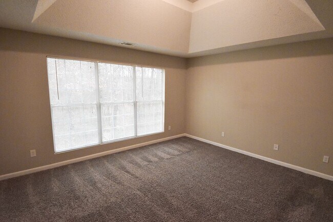 Building Photo - 5034 Ceylon Dr