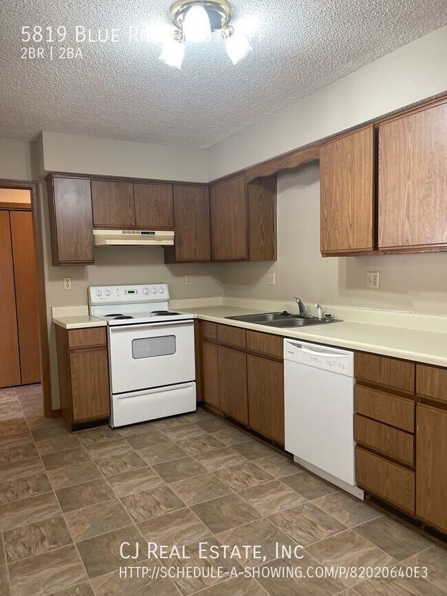 Building Photo - 5819 Blue Ridge Cutoff