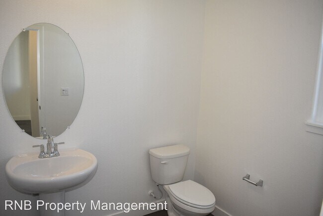 Foto del edificio - 4 br, 2.5 bath House - 4449 Sierra Pine Way