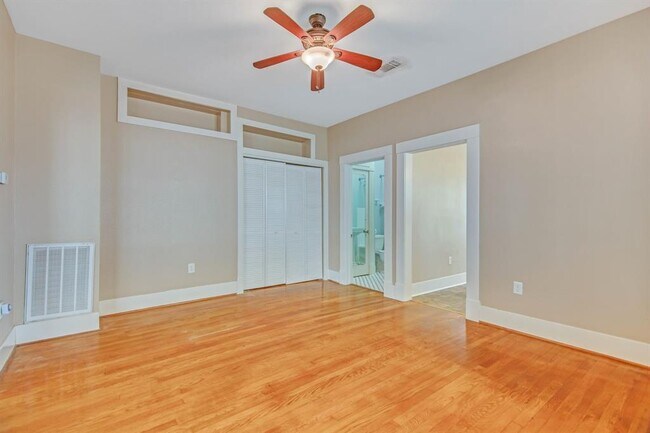 Foto del edificio - 601 W Pierce St