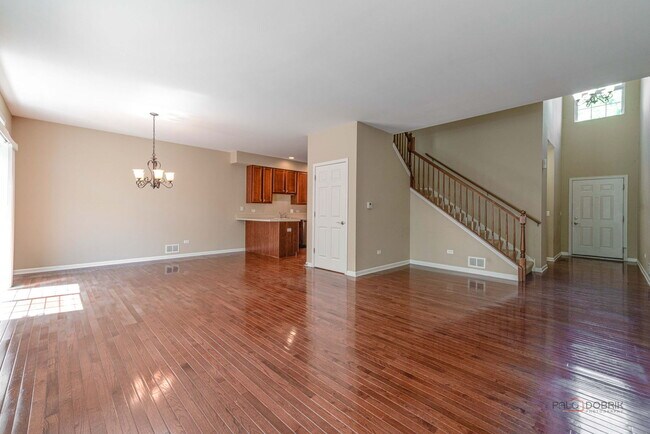 Foto del edificio - 790 Oak Hollow Rd