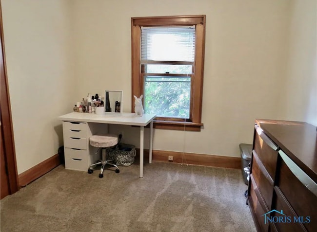 Foto del edificio - 2339 Castlewood Dr