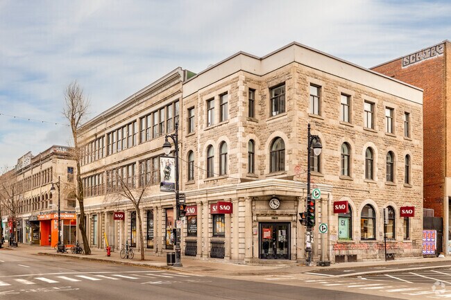 Exterior Photo - 3730 Saint-Laurent