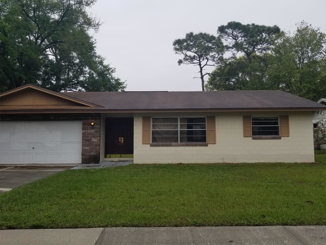 Primary Photo - 7121 Timber Dr