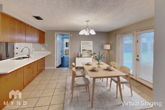 Foto del edificio - 16023 Eagle River Way
