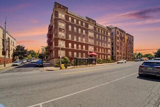 Building Photo - 6045 JFK Blvd E