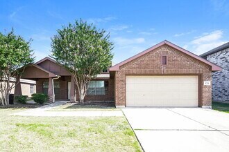 Building Photo - 620 Destin Dr