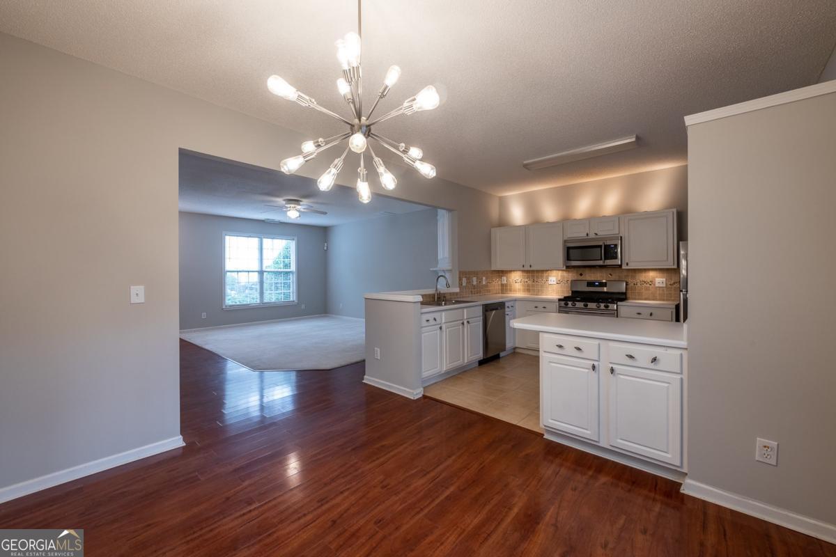 Foto principal - 4084 Howell Park Rd