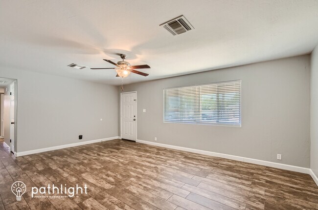Building Photo - 220 S Hill, Mesa, AZ, 85204