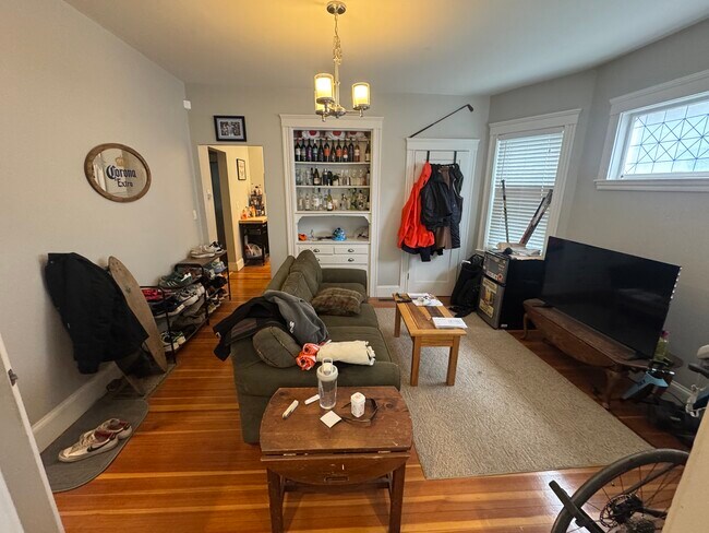 Foto del edificio - 26 Roseclair St