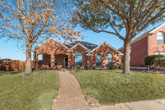 Foto del edificio - 8196 Peacock Ln