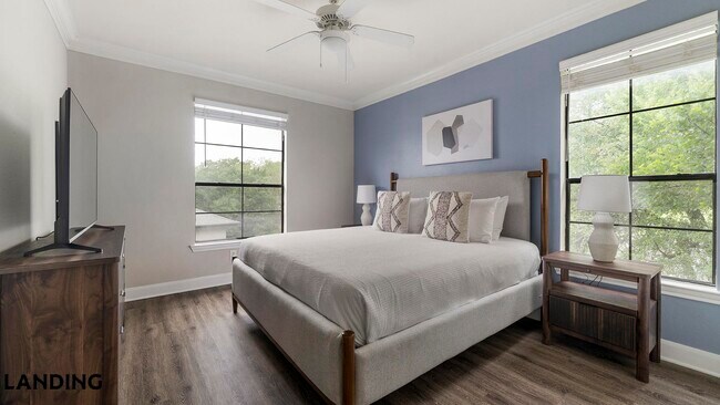 Foto del edificio - 7601 Rialto Blvd