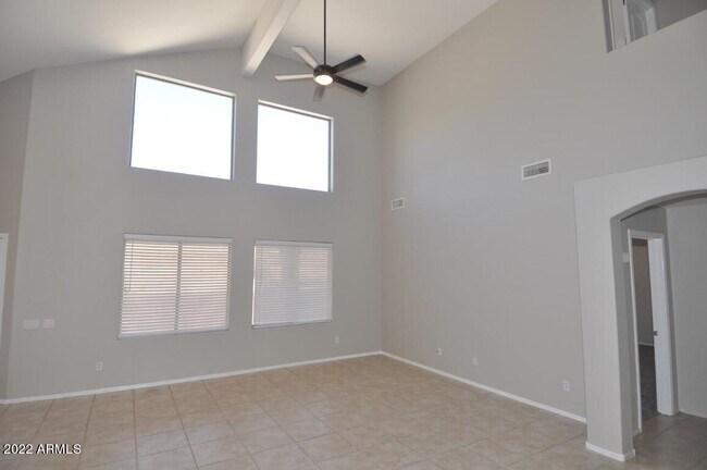 Foto del edificio - 6322 W Misty Willow Ln