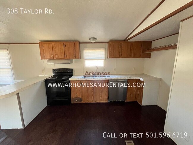 Foto del edificio - 308 Taylor Rd