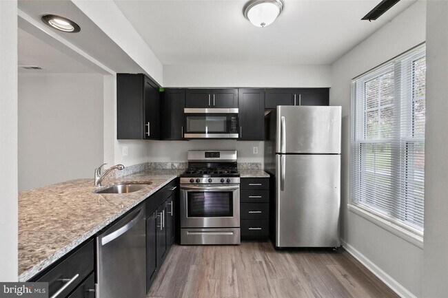 Foto del edificio - 531 Shetland Ct