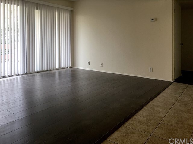 Foto del edificio - 1440 W Edgehill Rd
