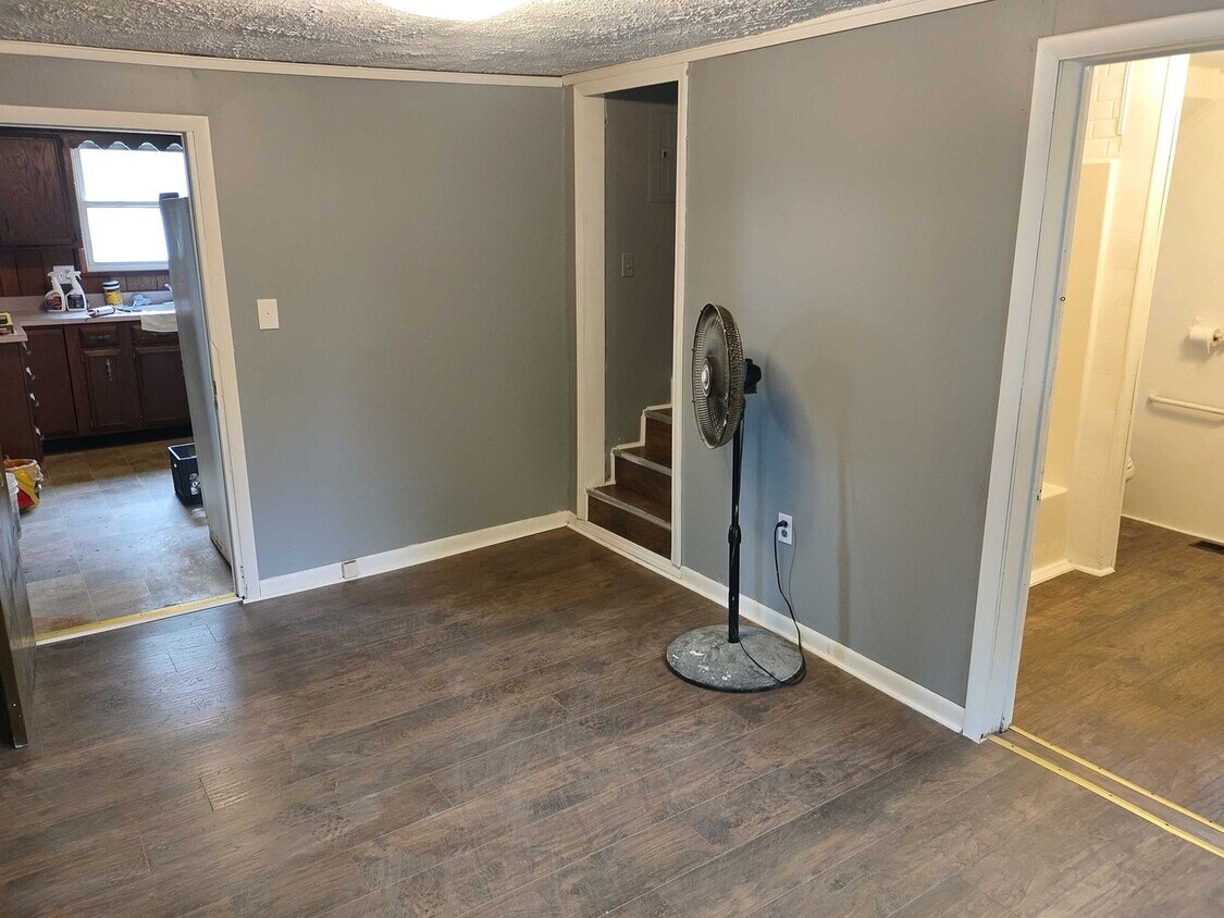 420 N Franklin St, Ladoga, IN 47954 House Rental in Ladoga, IN